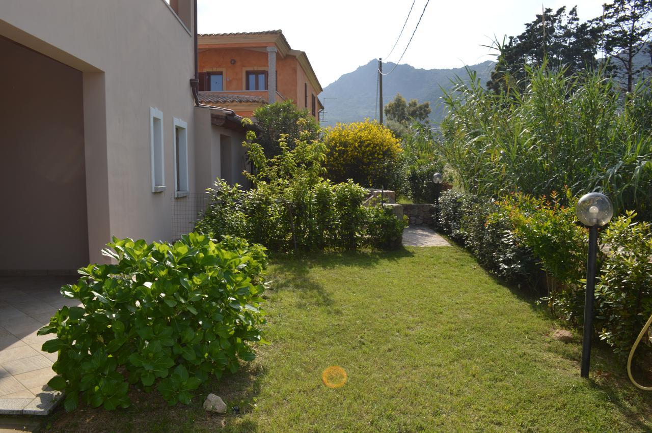 Guest Rooms Affittacamere San Teodoro  Exterior foto